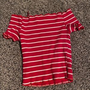 Cropped off the shoulder Tee